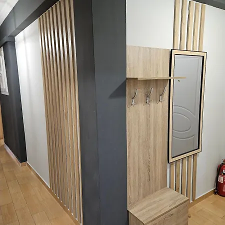 Apartment 3 Modern With Free Parking *