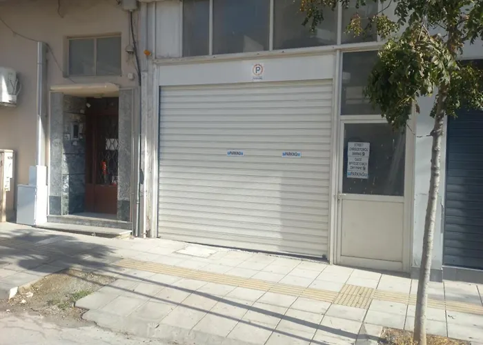 3 Modern With Free Parking Apartamento Serres