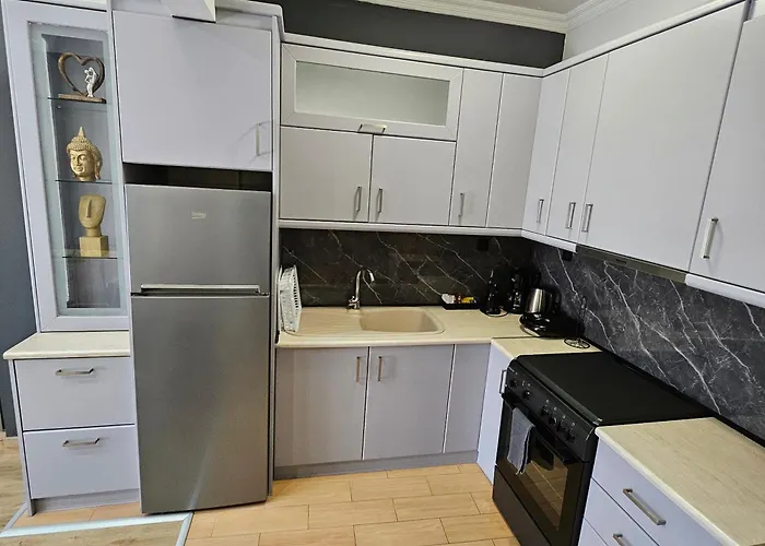 3 Modern With Free Parking * Serres